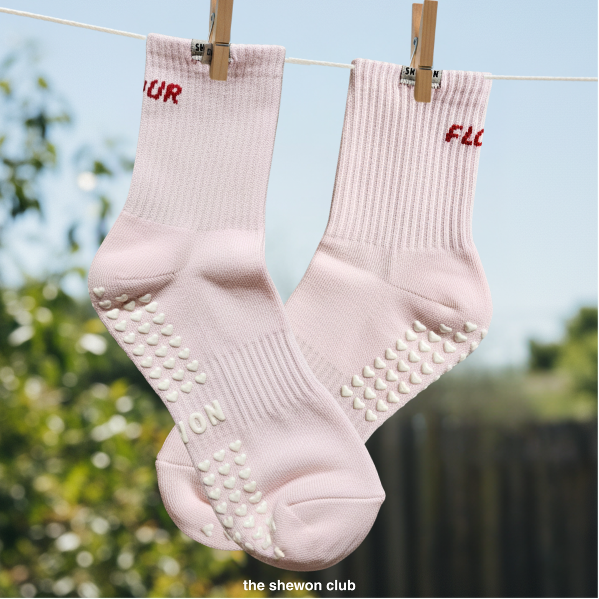 Flour Pilates Grippy Socks