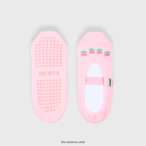 Light pink floral ballet Pilates grip socks